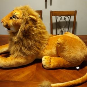 Lion soft animal toy